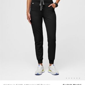 Figs High-Waisted Zamora jogger pants